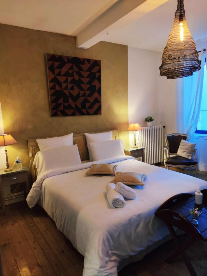 Chambre D'Hotes "Le Village" Villenouvelle Esterno foto