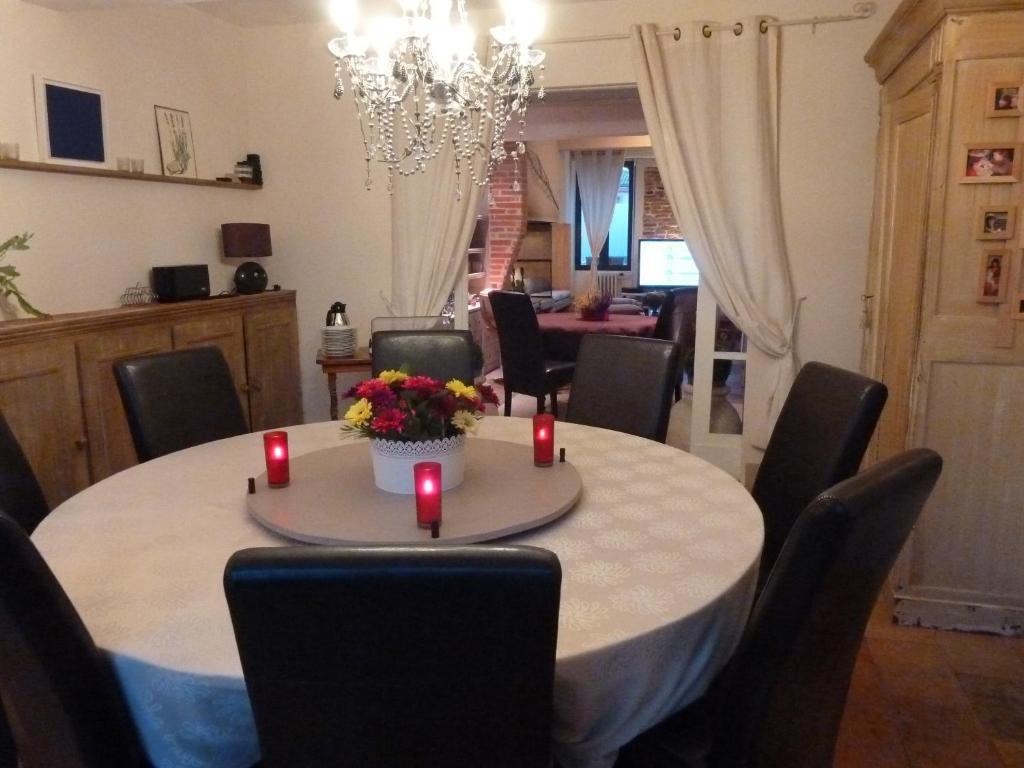 Chambre D'Hotes "Le Village" Villenouvelle Esterno foto
