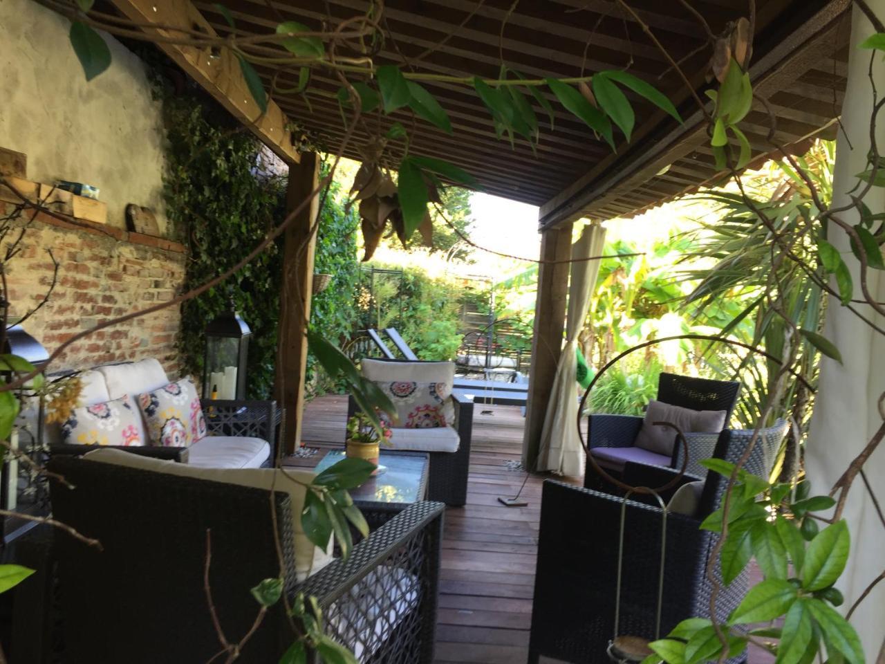 Chambre D'Hotes "Le Village" Villenouvelle Esterno foto